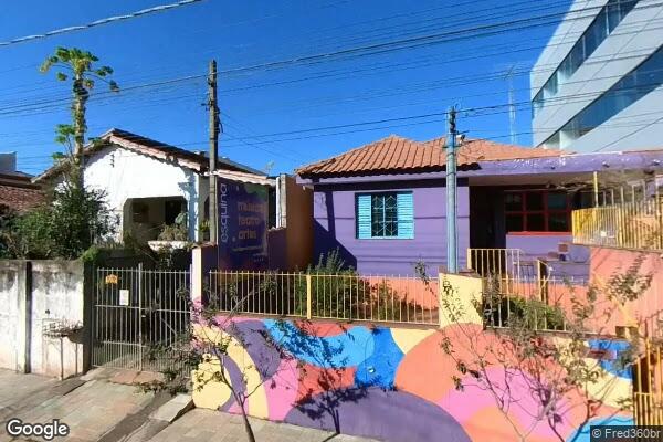 Esquina da Arte Cursos e Servicos Artisticos LTDA