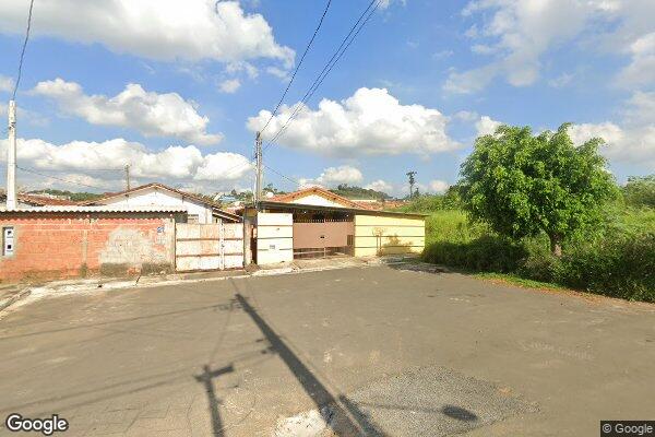 Silvia Leticia Vieira Borba Freires